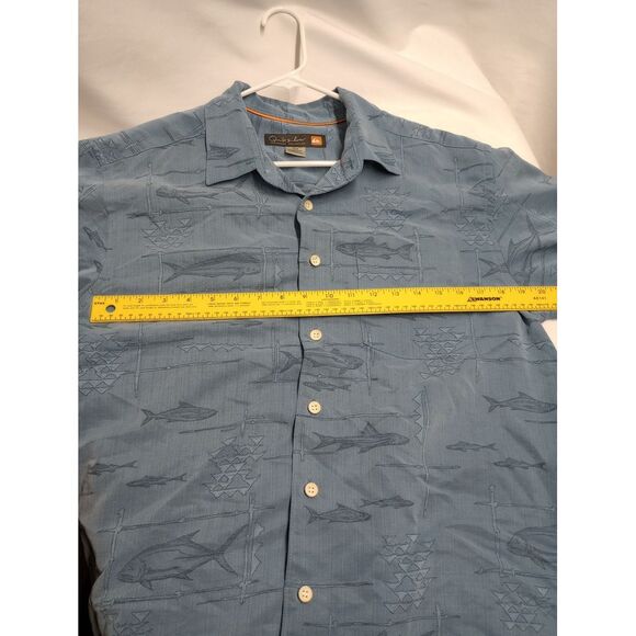 Quicksilver Waterman Shirt Medium Blue Fish Print Button Up Short Sleeve Mens - Picture 5 of 11